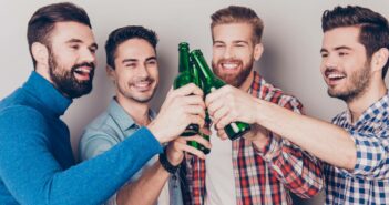 Fragen für Freunde: Welche DIY-Hacks haben dein Leben verändert? (Foto: AdobeStock - 158922432 deagreez)